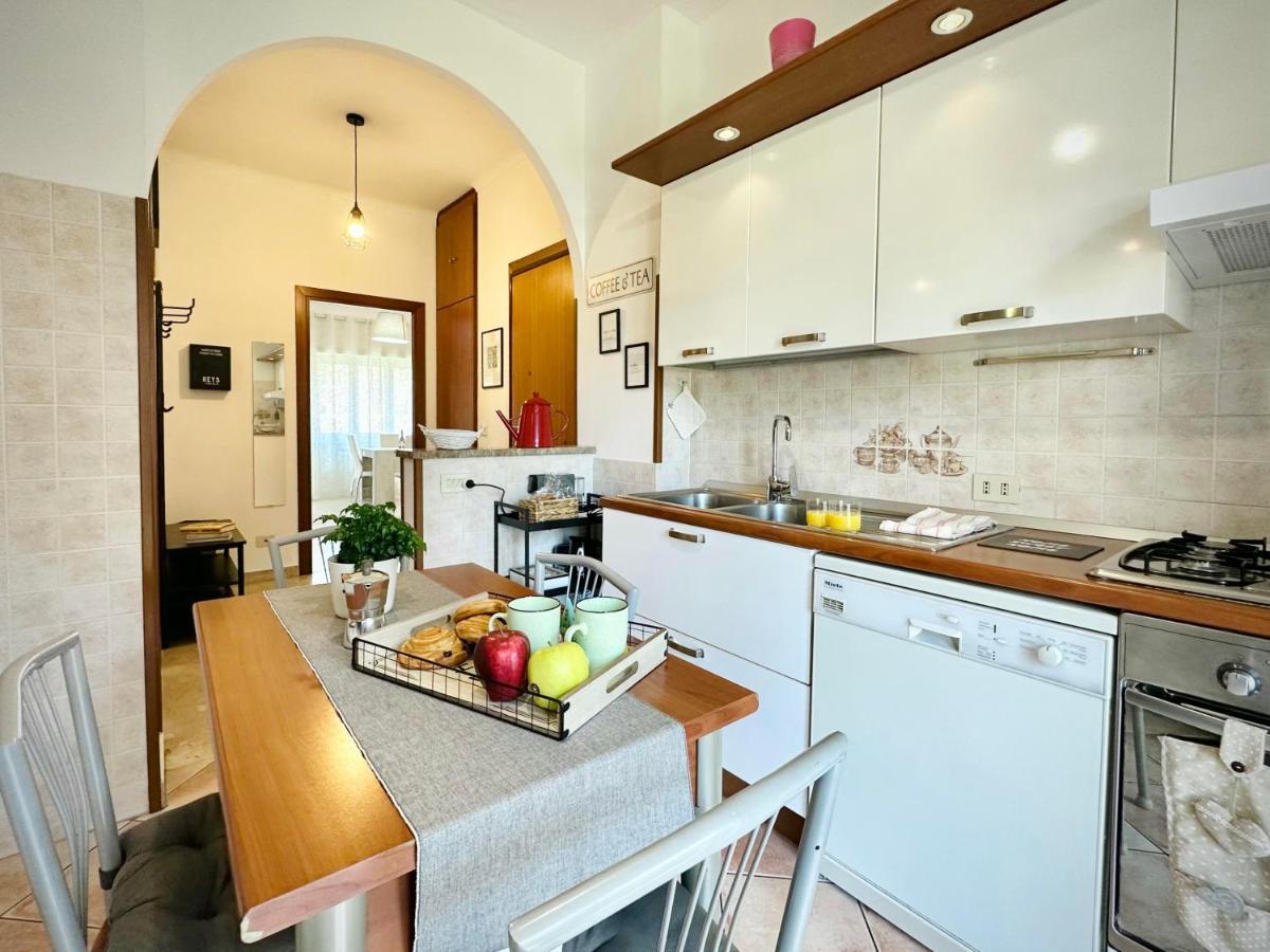 Apartment Max Rom